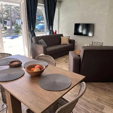 Aja Family Lux Apartment *